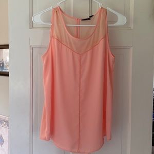 Beautiful, light, and feminine tank shirt NWT. S.